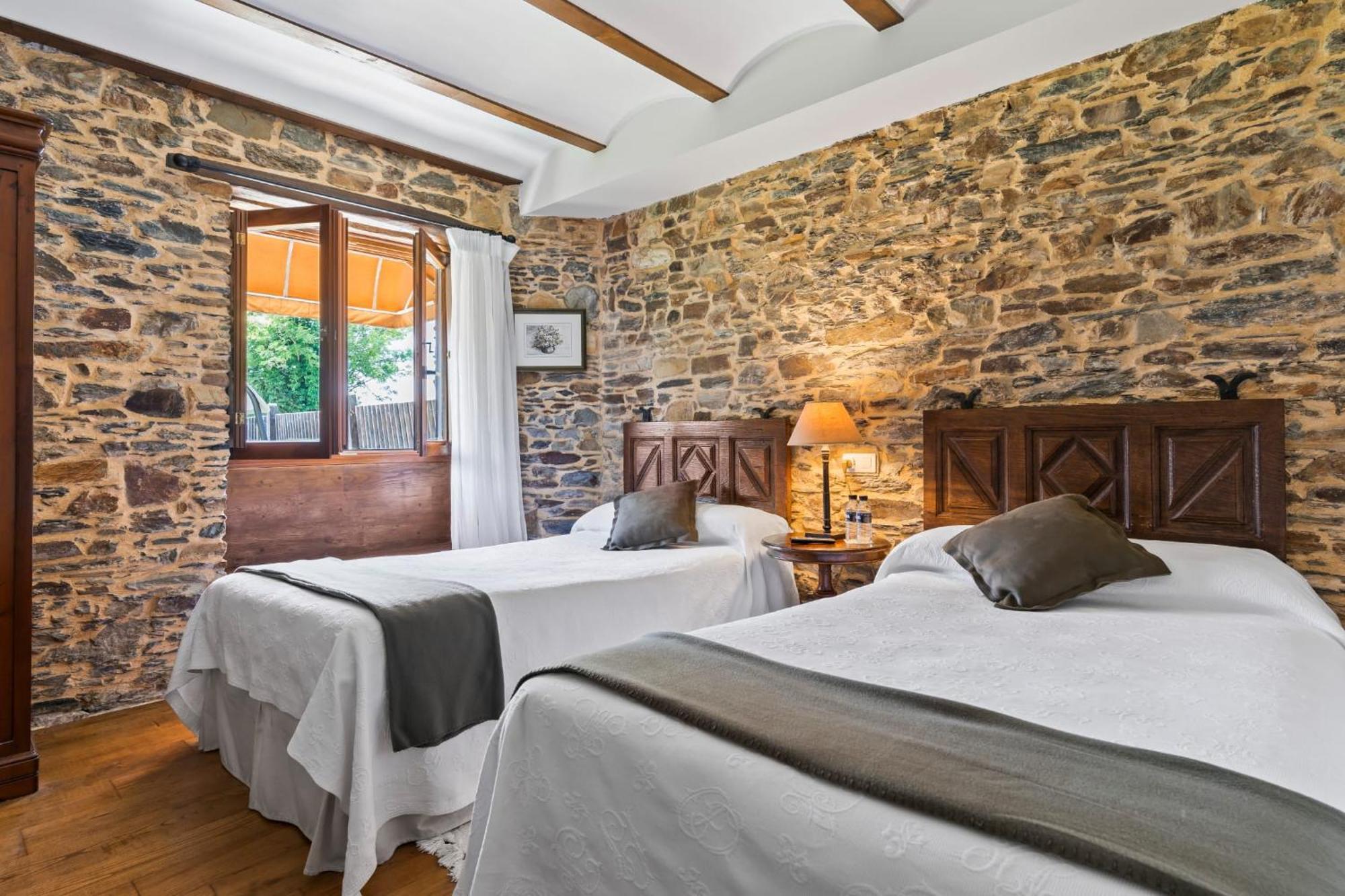 Casa Peleyon Bed & Breakfast Castropol Exterior foto