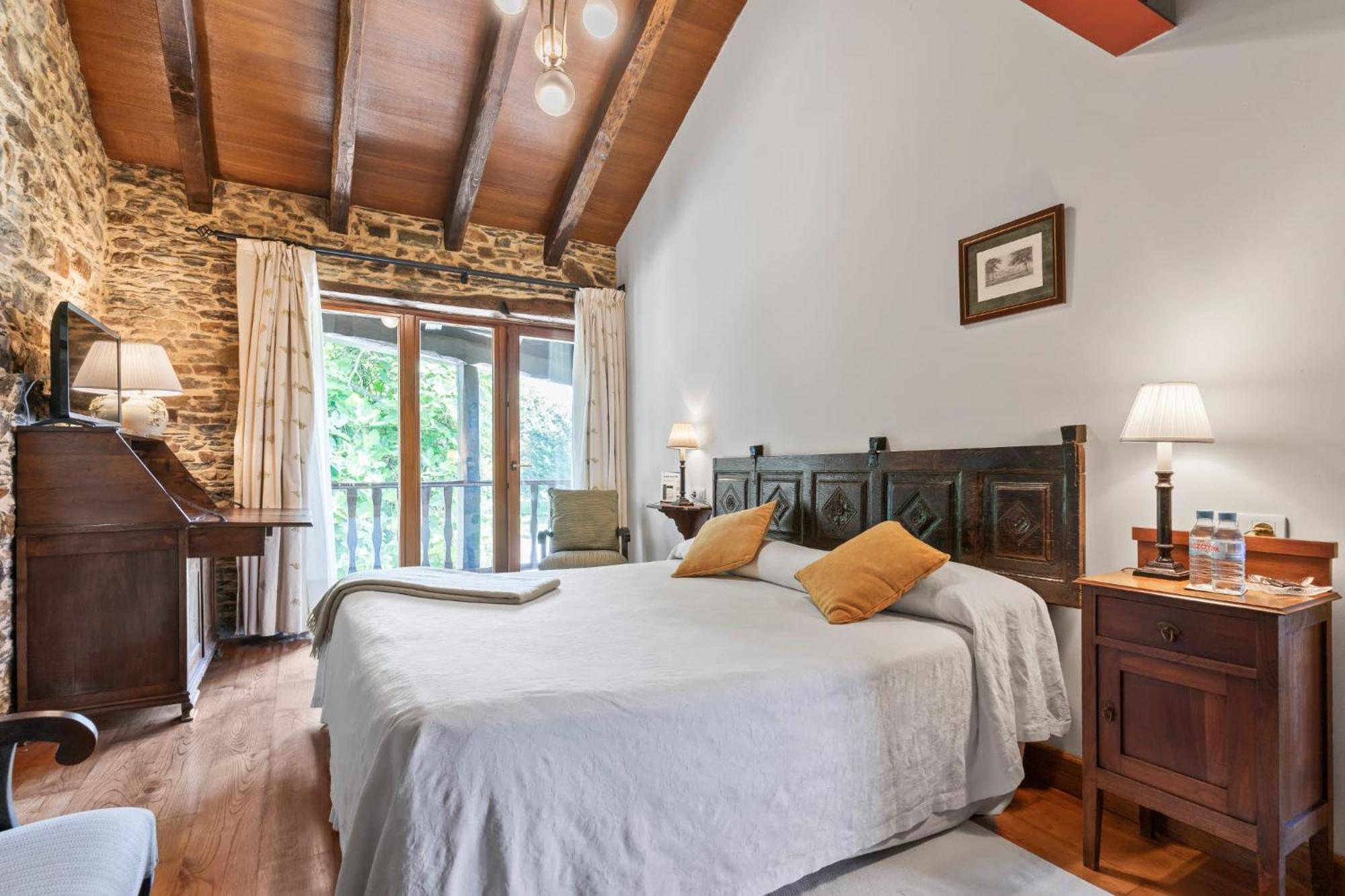 Casa Peleyon Bed & Breakfast Castropol Exterior foto