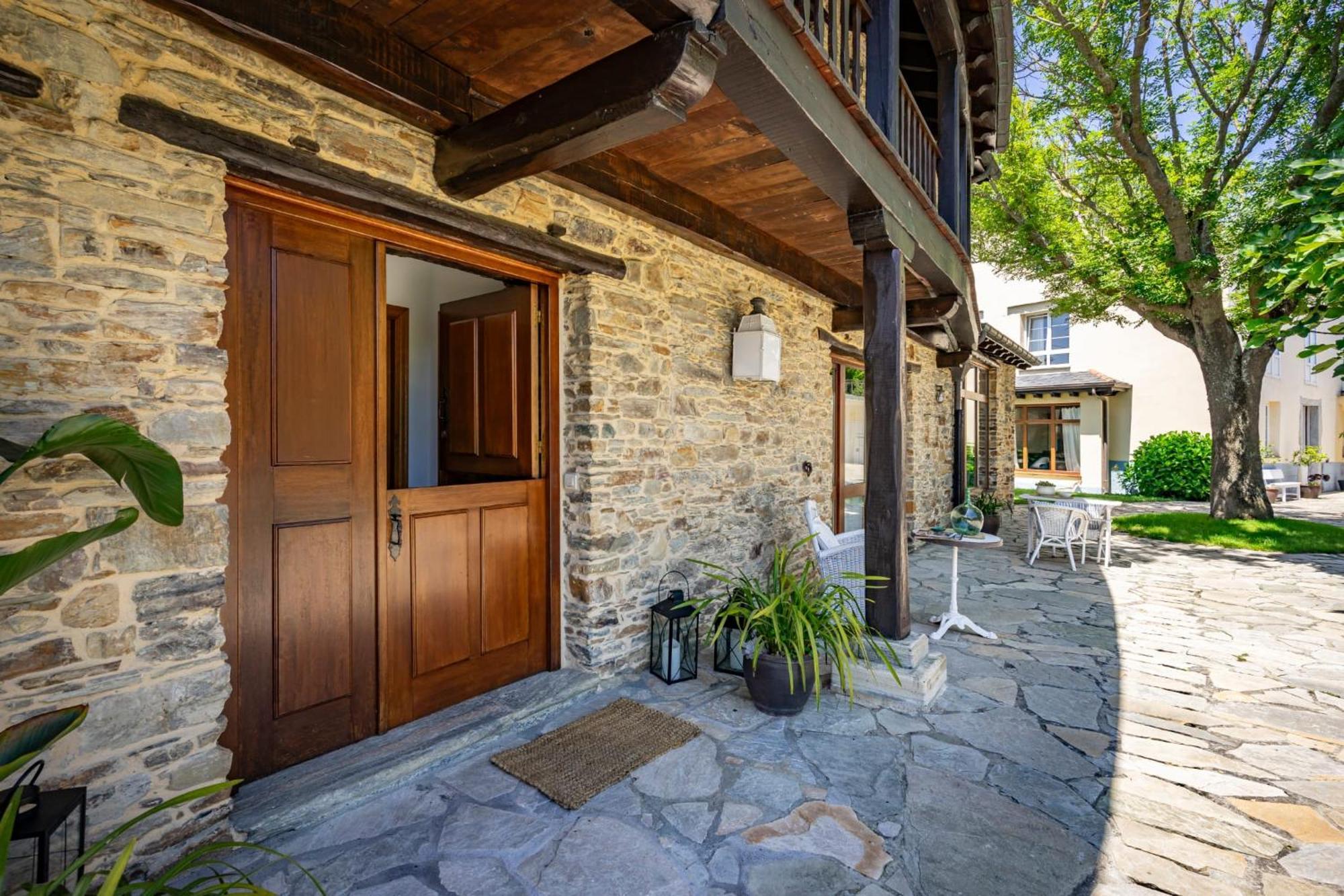 Casa Peleyon Bed & Breakfast Castropol Exterior foto